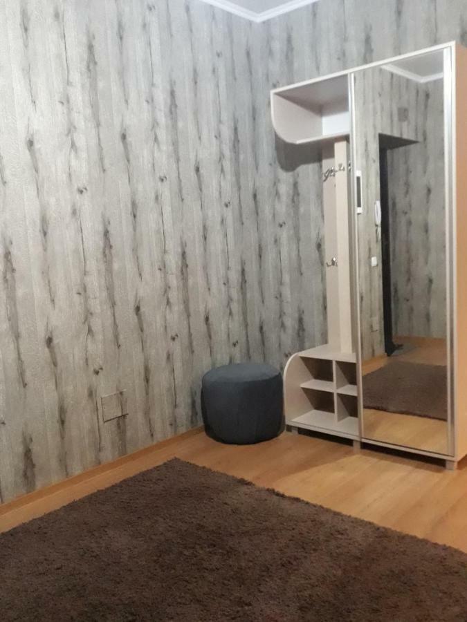 Large 2-Bedroom Apartament In The Center Chişinau Exteriör bild